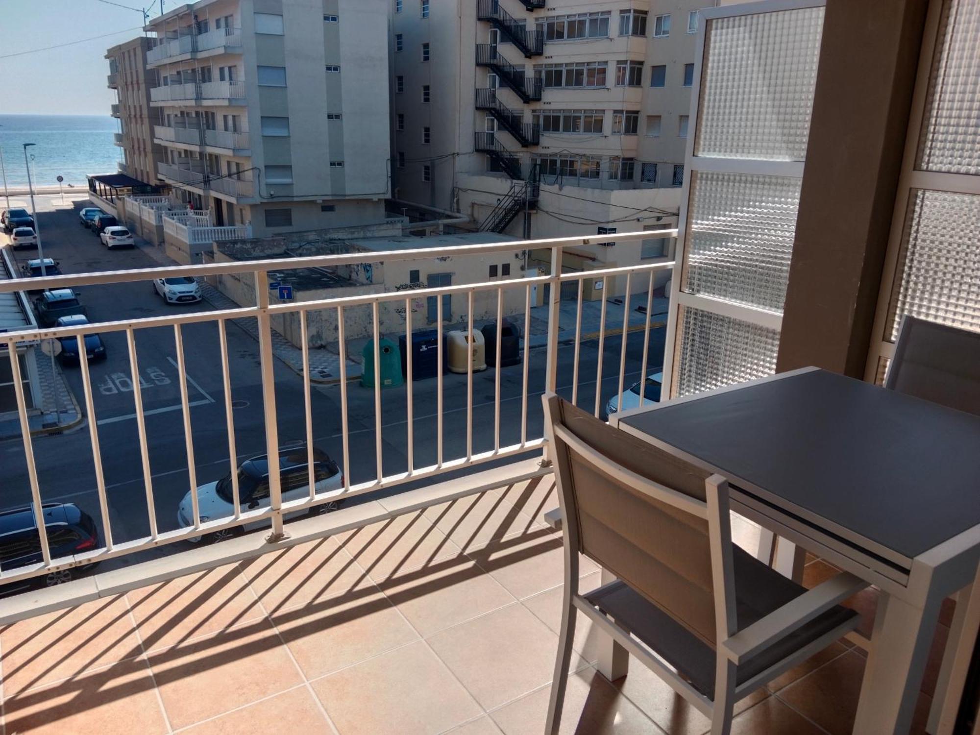 Apart Playa Bellreguard 1 Habitacion Exterior foto